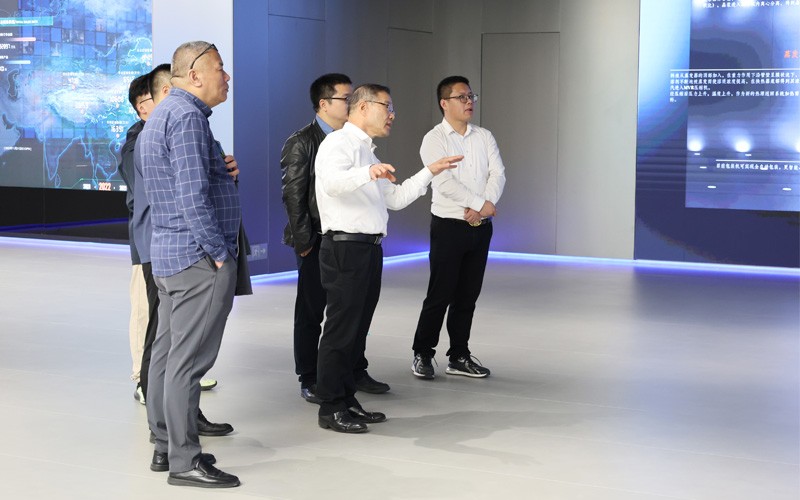 北京化工大学王峥教授会见腾博汇tbh举行产学研手艺交流
